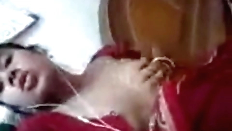 Today Exclusive- Horny Desi Boudi Showing Her Pussy Fingering On Video Call