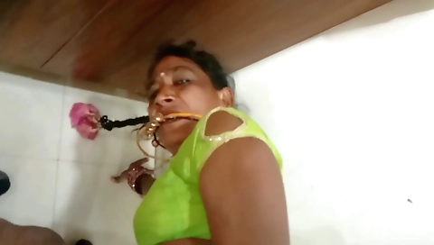 Desi Lady Ki Gand Ki Chudai