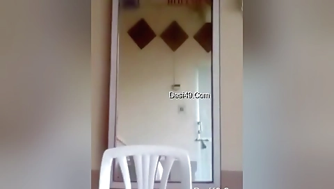 Today Exclusive- Cute Desi Girl Record Her Nude Selfie