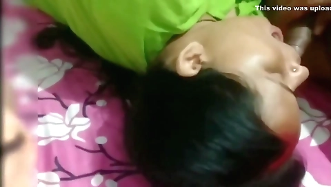 Kaki Ki Beti Jab So Rahi Thi Tab Lund Muh Me Chuswaya