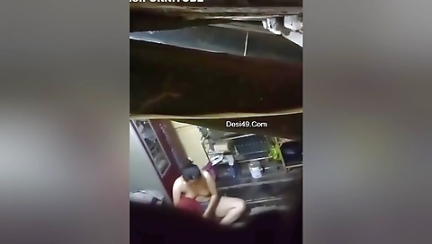 Today Exclusive- Bhabhi Wearing Cloths Record In