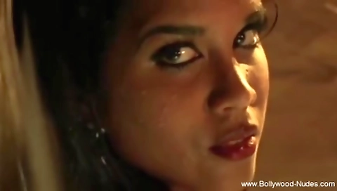 Bollywood Brunette Dancing Gracefullly And Seductively