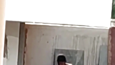 Exclusive- Desi Village Bhabhi Outdoor Bathing Record By