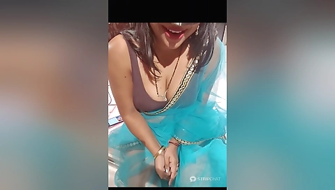 India Married Mature Aunty