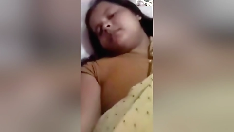 Horny Village Bhabhi Shows Her Wet Pussy And Fingering On Vc 3