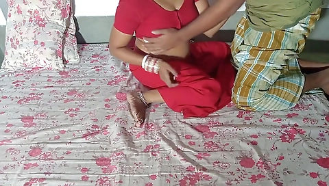 Bengali Boudi In Egg Seller Bhabhi Sex !