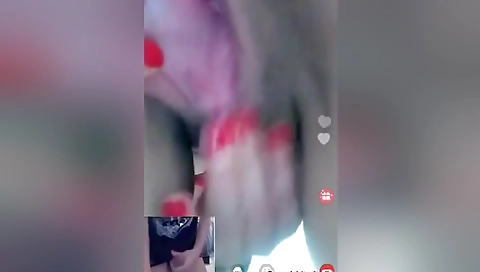 Today Exclusive- Sri Lankan Milf Showing Her Boobs And Pussy On Video Call