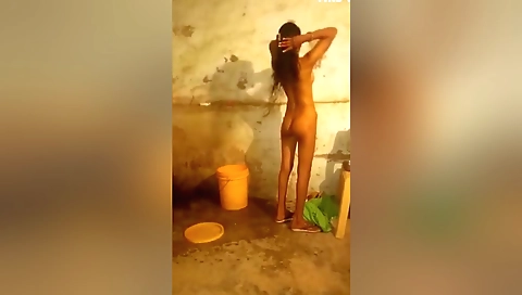 Desi Village Girl Bathing Capture By Lover