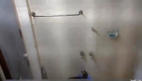 Today Exclusive-sexy Desi Girl Bathing Record By