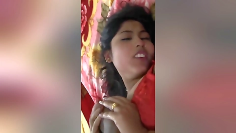 Sexy Bengali Girl Boobs Sucking With Bangla Talk