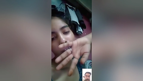 My Girlfriend Shows Her Boobs On Videocall. Very Horny Girls