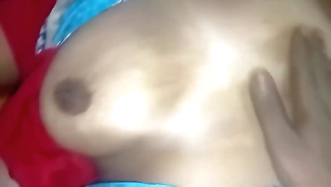 Tamil Aunty Boobs Show Indian Priyanka