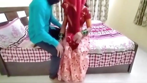 Husband Fucks Yoursexxysara On Night Of Marriage - First Night