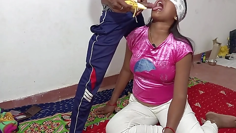 Bhai Ne Kela Kilane Ke Bahane Apna Bada Land Chuswaya