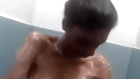 Exclusive- Cute Look Tamil Girl Showing Her Boobs And Pussy