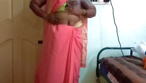 Horny Desi Indian Mature Aunty Sex