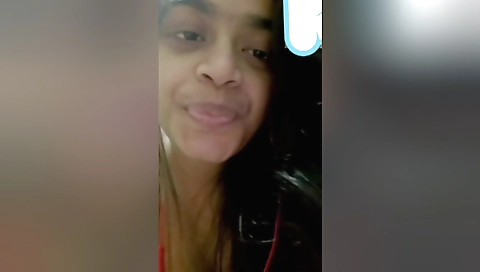 Today Exclusive- Sexy Desi Girl Showing Her Boobs And Pussy On Video Call