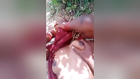 Today Exclusive- Village Randi Out Door Pussy Fingerring