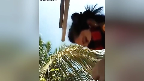 Today Exclusive- Sexy Desi Bhabhi Shows Her Boobs And Ass On Live Show