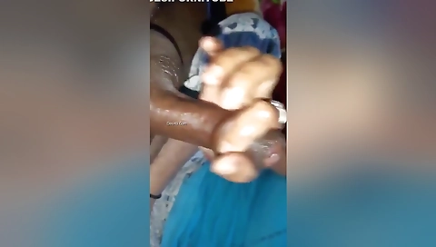 Desi Bhabhi Blowjob
