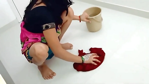 Kamvali Bai Ke Sath Sex Karogi Pyar Se