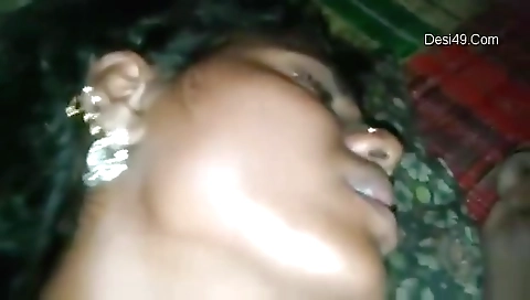 Exclusive- Sexy Tamil Girl Hard Fucked By Lover