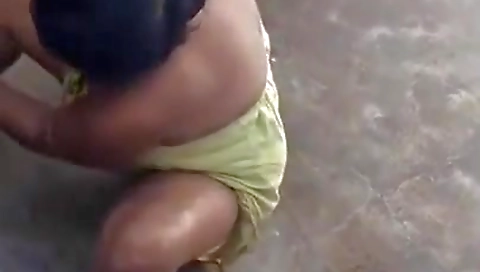 Today Exclusive- Desi Bhabhi Bathing Capture By 1