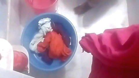 Today Exclusive- Desi Bhabhi Bathing Record By