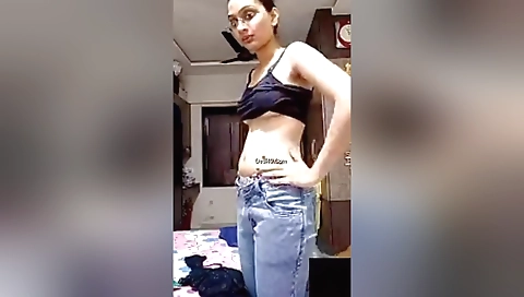 Exclusive- Cute Indian Girl Showing Her Boobs To Lover On Video Call