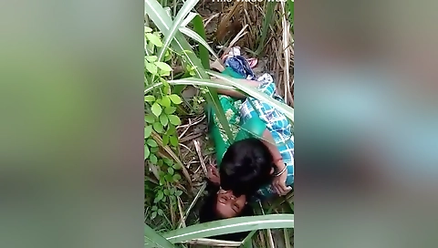 Today Exclusive- Gaana Ke Khet Main Romance And Chudai