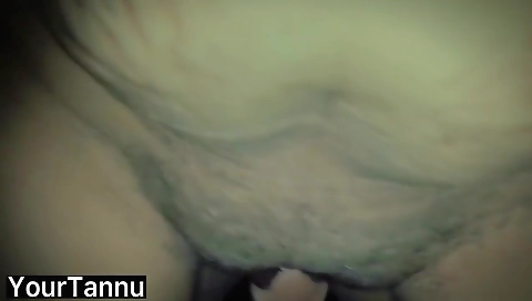 Desi Bhen Ko Choda Pehli Baar Zabardasti