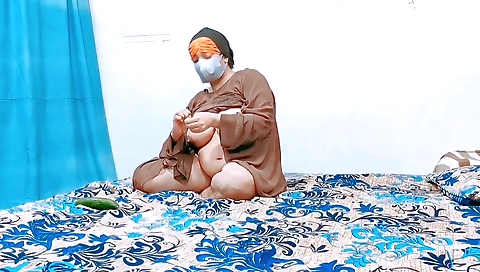 Indian Big Tits Muslim Girl Mastrubation With Big Cucumber