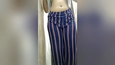 Bhen K Choot M Brush Daal Mene Pakda Daalte Hue With Li Ya