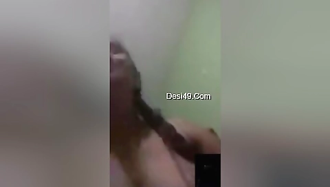 Today Exclusive- Desi Girl Showing Her Boobs On Video Call 1