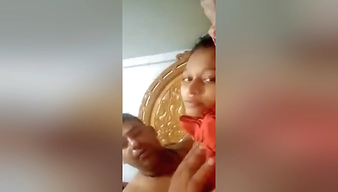 Today Exclusive -bangla Bhabhi Boobs Sucking By Hubby