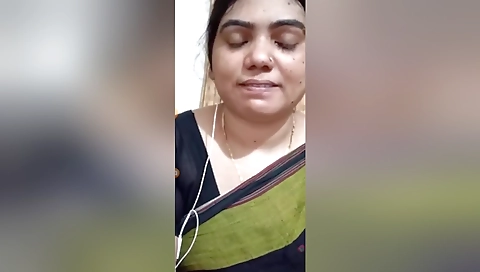 Desi Paid Bhabhi Shows Her Boobs And Pussy On Vc 1