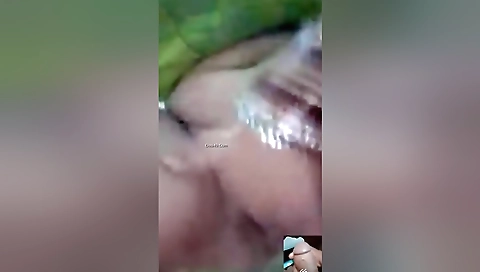 Bhabhi Shows Her Pussy