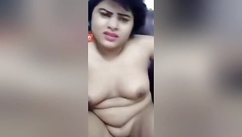Sexy Bangla Girl Shows Her Boobs And Pussy