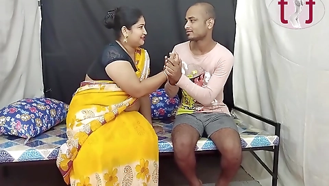 Hot And Sexy Rubi Bhabi - Awesome Atraction