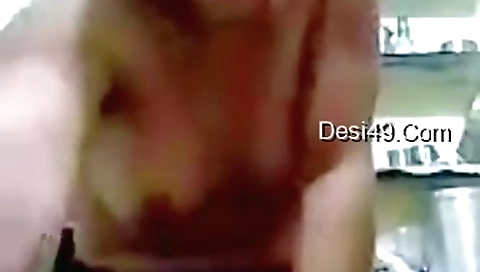 Today Exclusive- Desi Girl Showing Her Boobs On Video Call 1