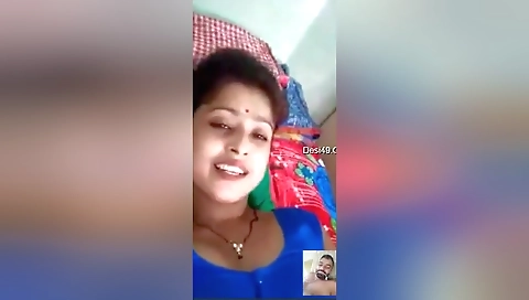 Desi Randi Bhabhi Shows Boobs And Pussy