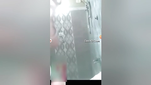 Today Exclusive- Cute Desi Girl Showing Her Boobs And Pussy 9