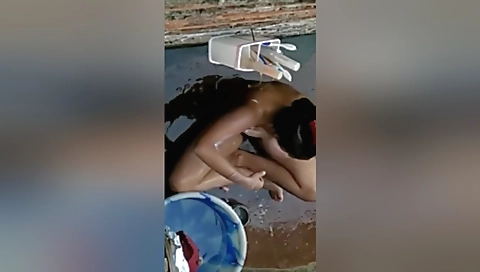 Today Exclusive- Cute Desi Girl Outdoor Bathing