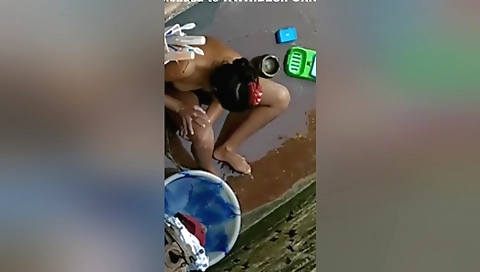 Today Exclusive- Cute Desi Girl Outdoor Bathing
