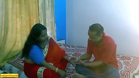 Indian Bengali Bhabhi Cheating With Husband! Fucking With Sex Friend Room No 203!!