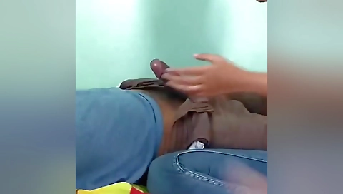 Cute Lankan Girl Blowjob And Pussy Fingering By Bf 4