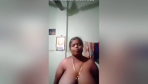Today Exclusive -desi Bbw Bhabhi Shows Her Boobs And Pussy