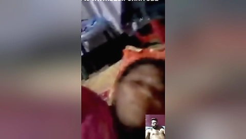 Today Exclusive- Boudi Showing Her Boobs To Lover