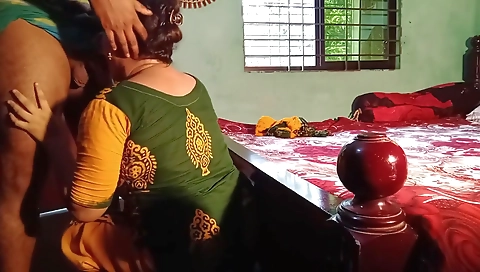 Fucking Neighbours Relative First Time Came Here Cumriya