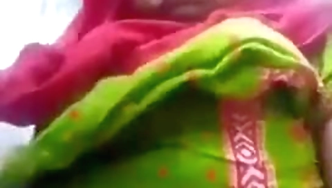 Desi Bangla Bhabhi Shows Boobs And Pussy